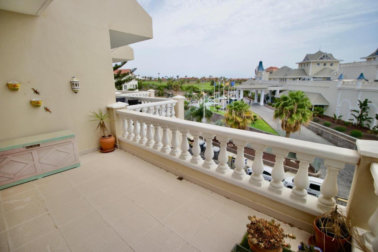 Bookinn Golf Park Sunny Cozy Apartment Near The Ocean With Large Double Terraces, Fiber Wifi, 3 Pools, Bbq Tenerife South Сан Мигел де Абона Екстериор снимка