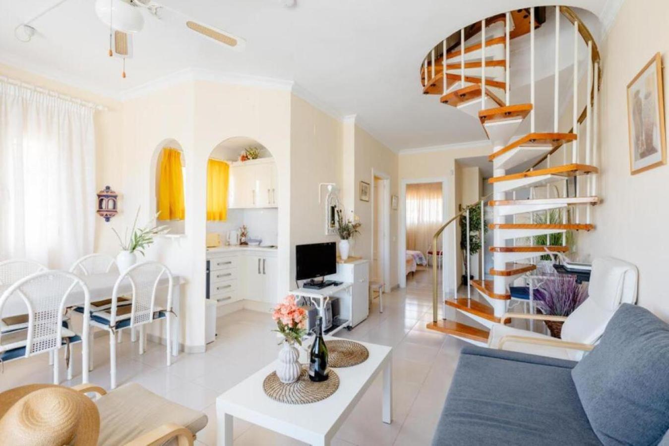Bookinn Golf Park Sunny Cozy Apartment Near The Ocean With Large Double Terraces, Fiber Wifi, 3 Pools, Bbq Tenerife South Сан Мигел де Абона Екстериор снимка